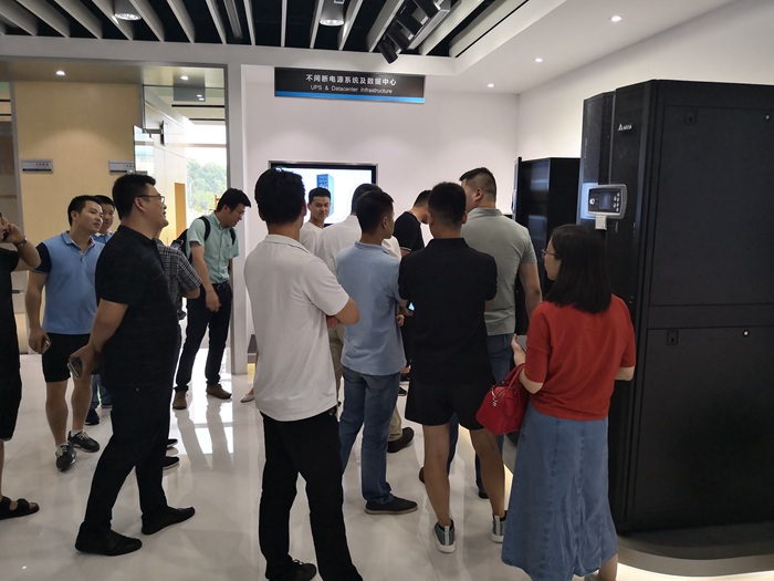 搶跑智慧時代，美圖＆臺達共啟動力之旅